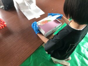 出荷前の作業も体験